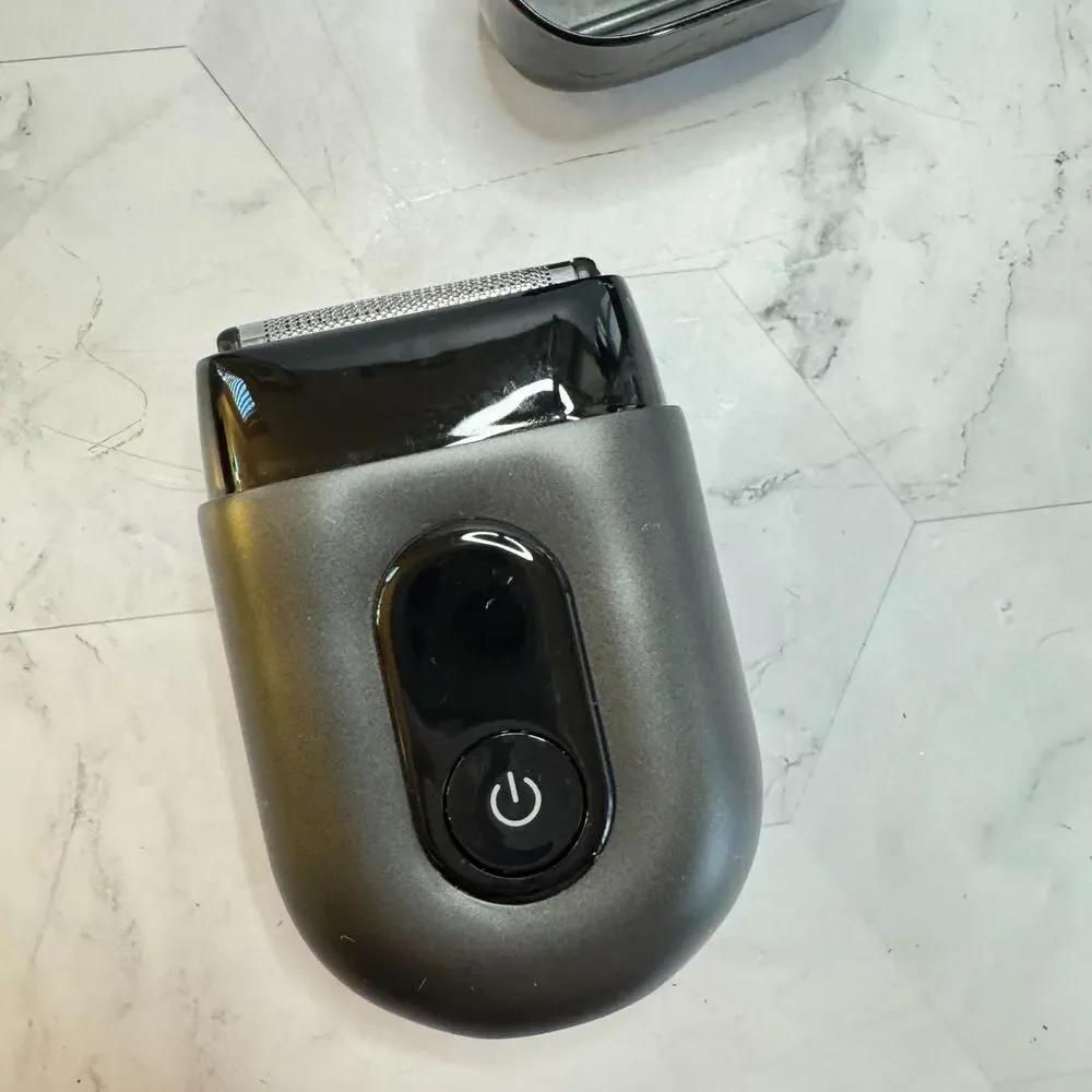 Fangaci Mini Electric Shaver for Men FK-707 Portable Travel Razor Used Once